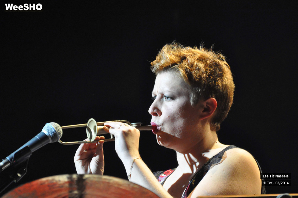 11/61 photos du spectacle Les Tit'Nassels