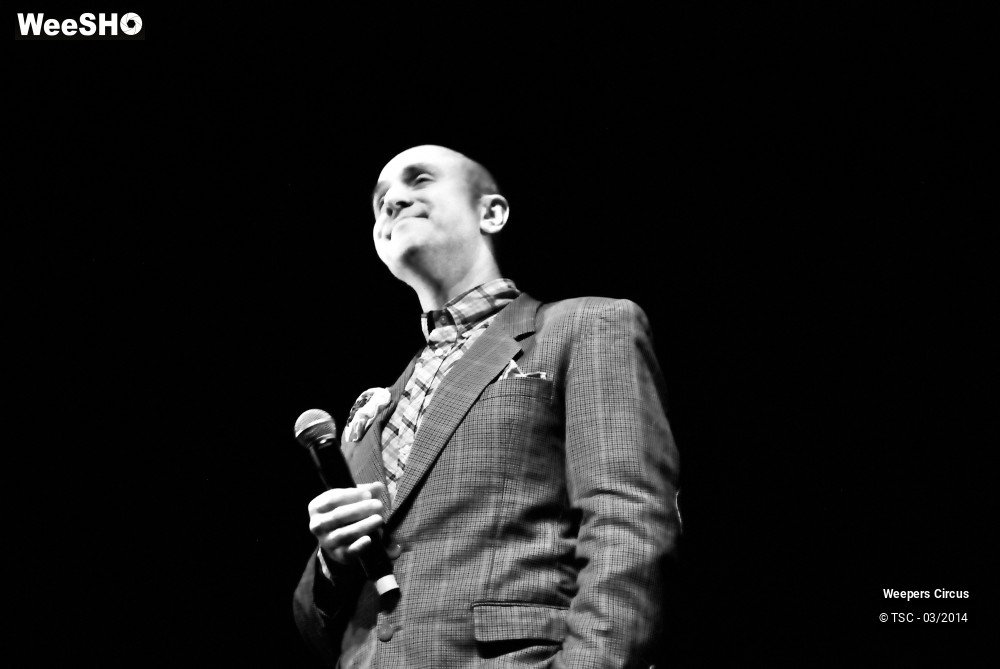 12/35 photos du spectacle Weepers Circus