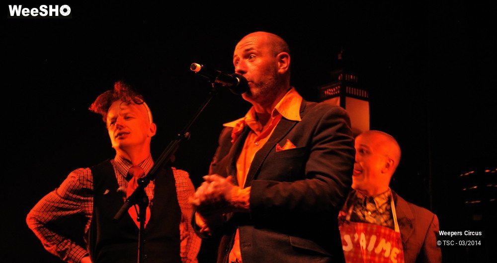 18/35 photos du spectacle Weepers Circus