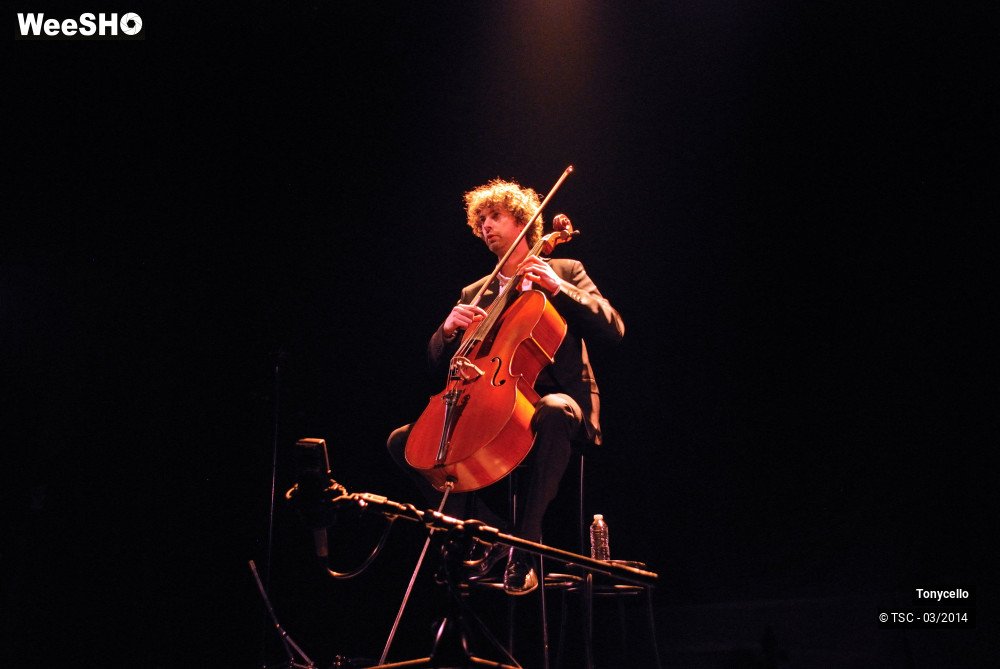 13/34 photos du spectacle Tonycello