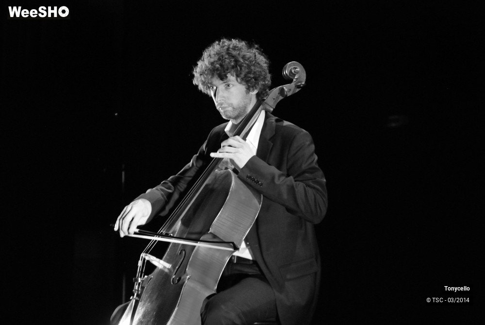 22/34 photos du spectacle Tonycello