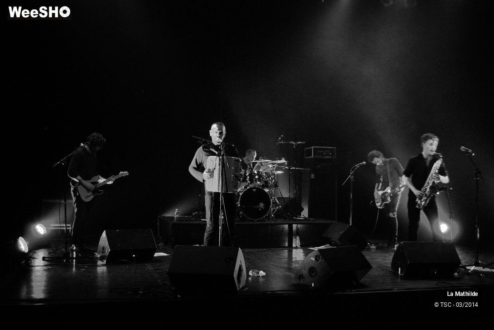 17/27 photos du spectacle La Mathilde 