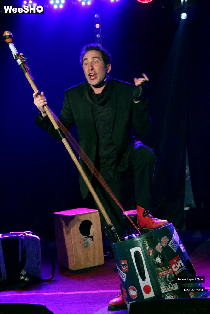 13/16 photos du spectacle Arsène Lupunk Trio