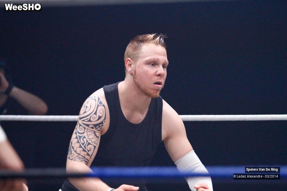 14/29 photos du spectacle Combats de catch 