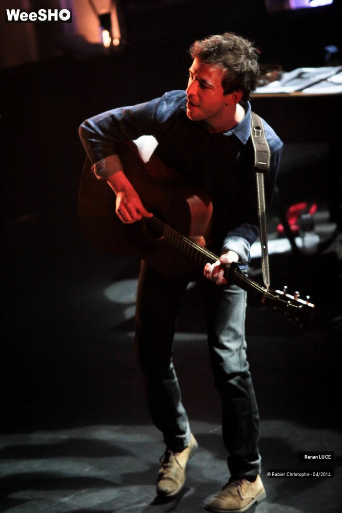 32/36 photos du spectacle Renan Luce