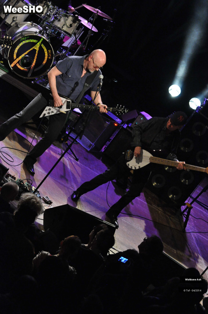 9/53 photos du spectacle Wishbone Ash