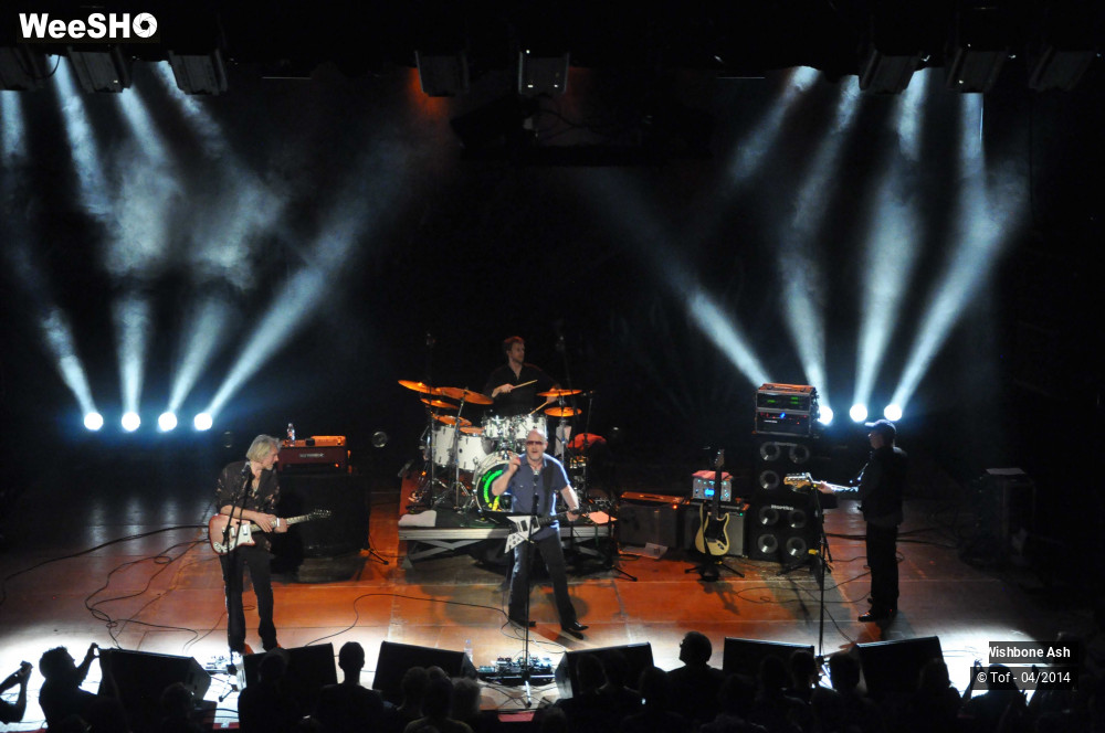 40/53 photos du spectacle Wishbone Ash
