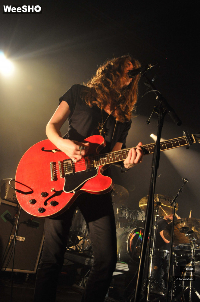 8/37 photos du spectacle Bleech