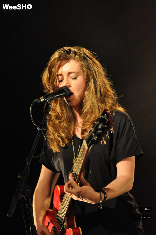 12/37 photos du spectacle Bleech