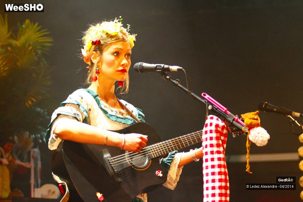 6/9 photos du spectacle Giédré