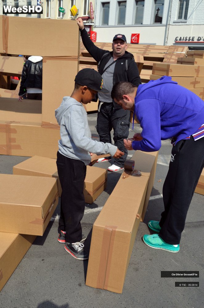 12/14 photos du spectacle Les Bâtisses Soeurs