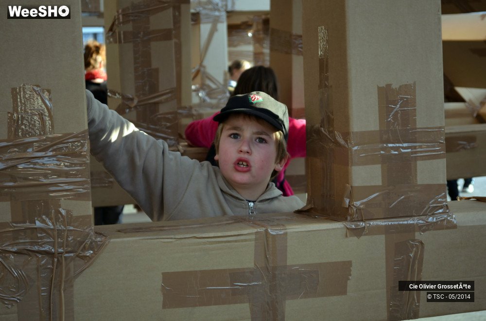 14/14 photos du spectacle Les Bâtisses Soeurs