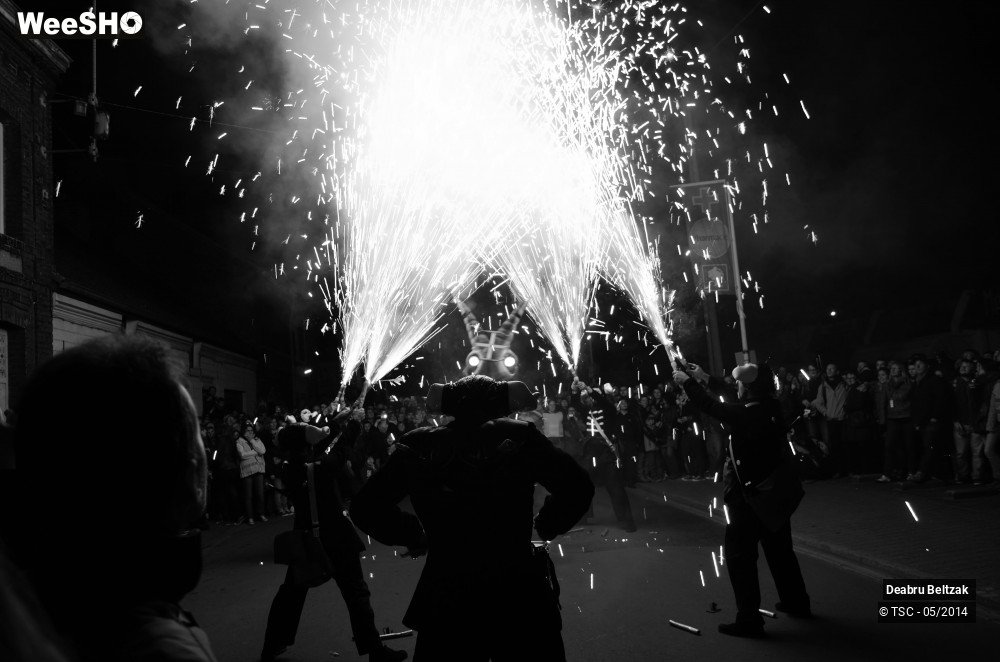 13/21 photos du spectacle Les Tambours De Feu