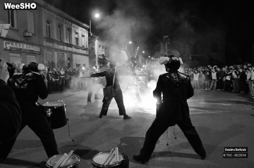 19/21 photos du spectacle Les Tambours De Feu