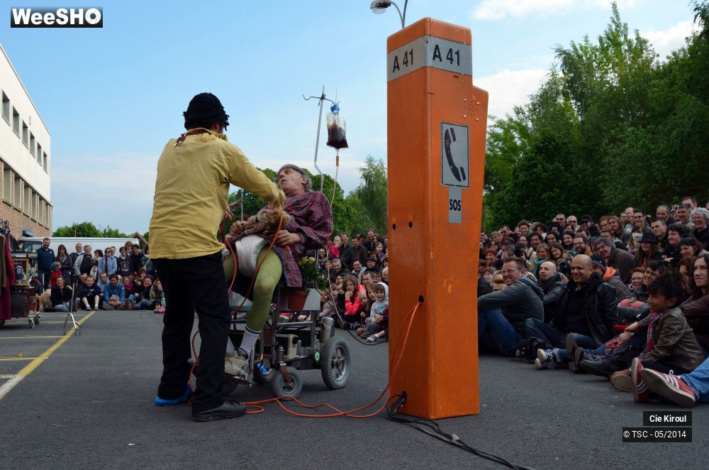 21/42 photos du spectacle Jamais Jamais