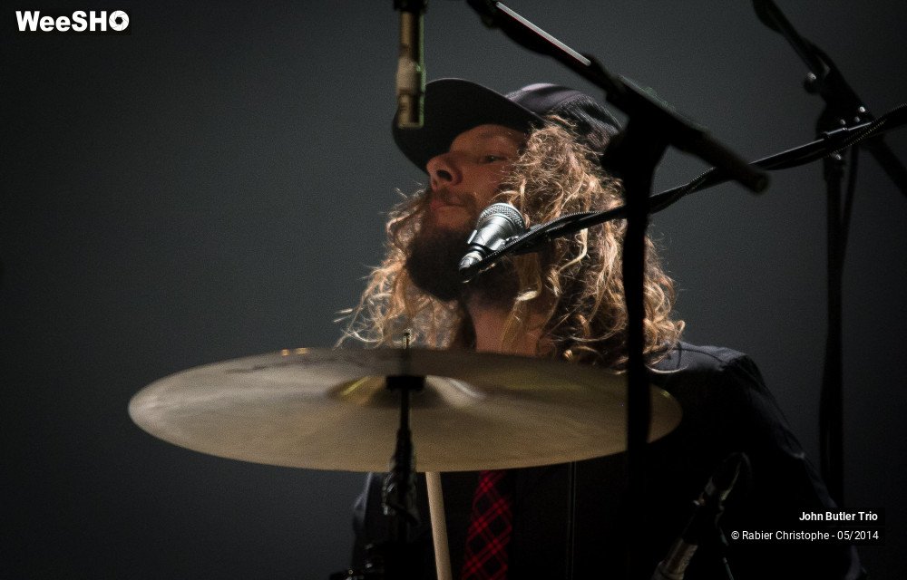 15/31 photos du spectacle John Butler Trio