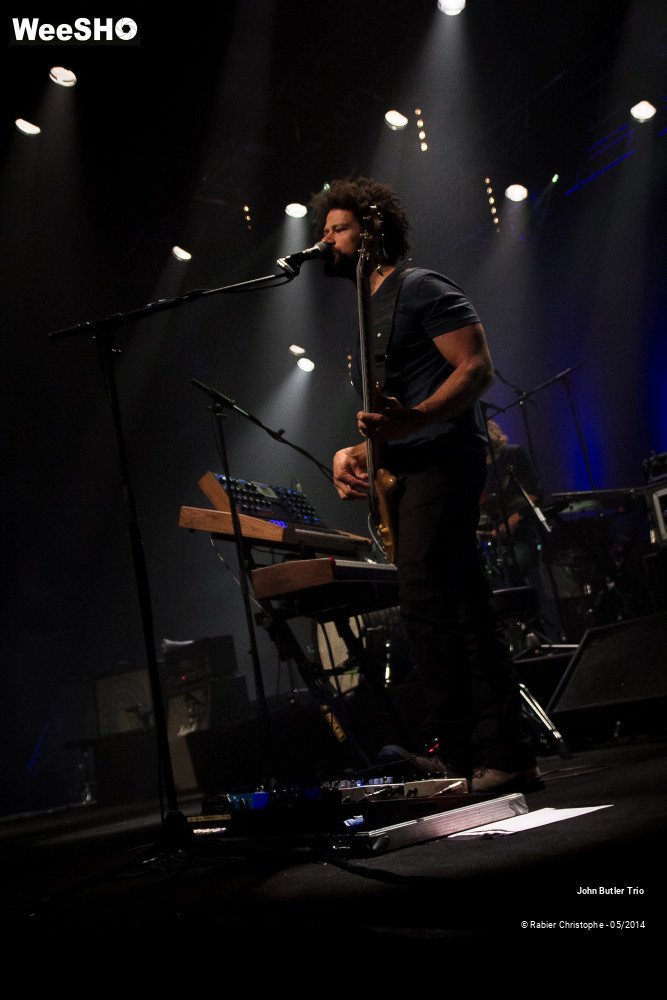 30/31 photos du spectacle John Butler Trio