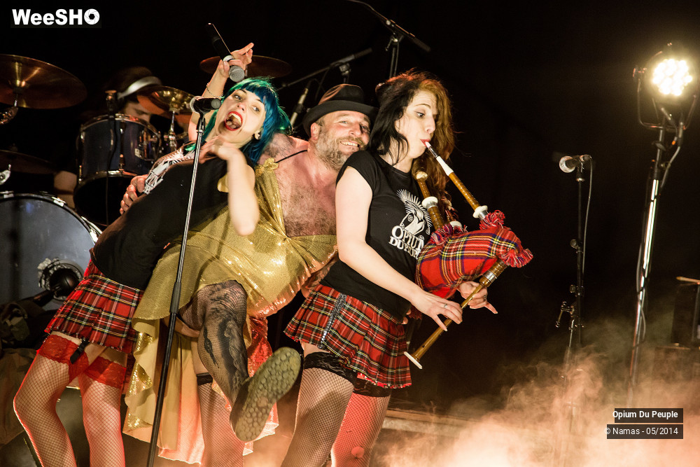 8/23 photos du spectacle Opium du Peuple