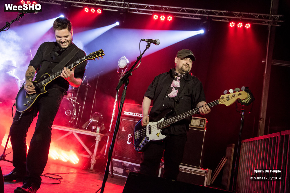 14/23 photos du spectacle Opium du Peuple