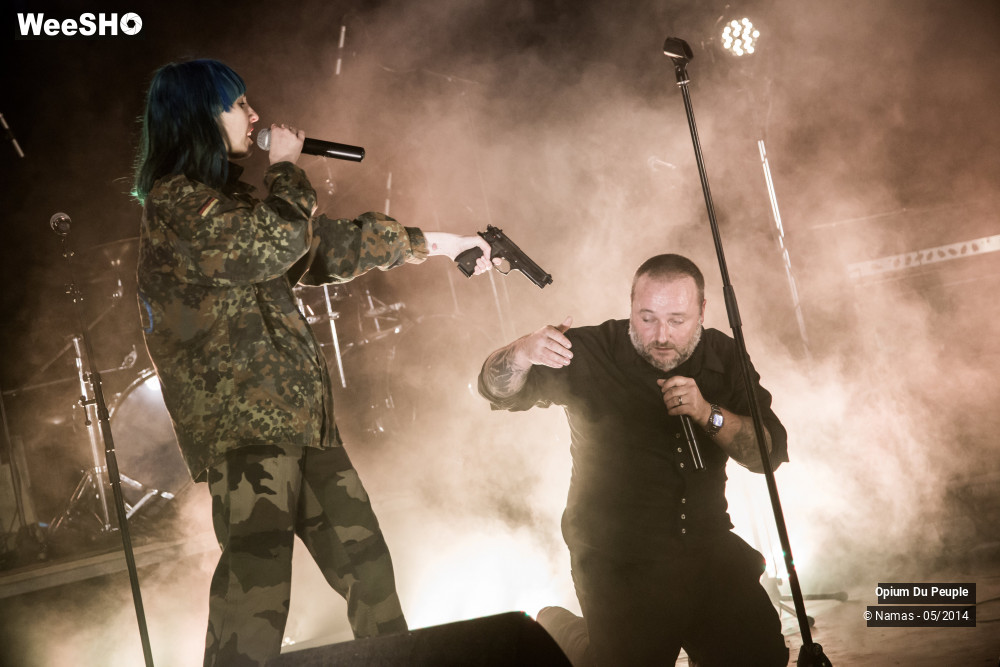 20/23 photos du spectacle Opium du Peuple