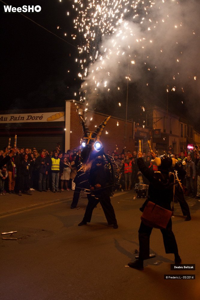 15/21 photos du spectacle Les Tambours de Feu