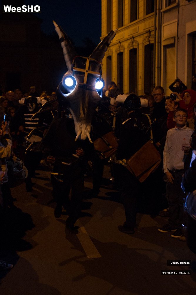 18/21 photos du spectacle Les Tambours de Feu