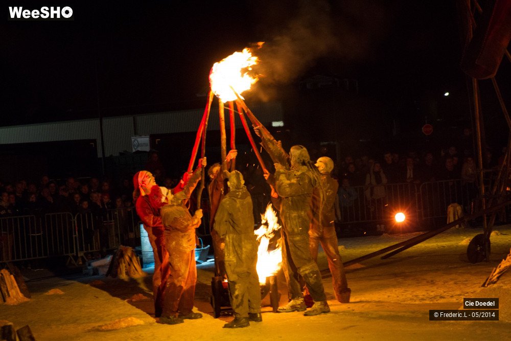 8/48 photos du spectacle La Fabrique