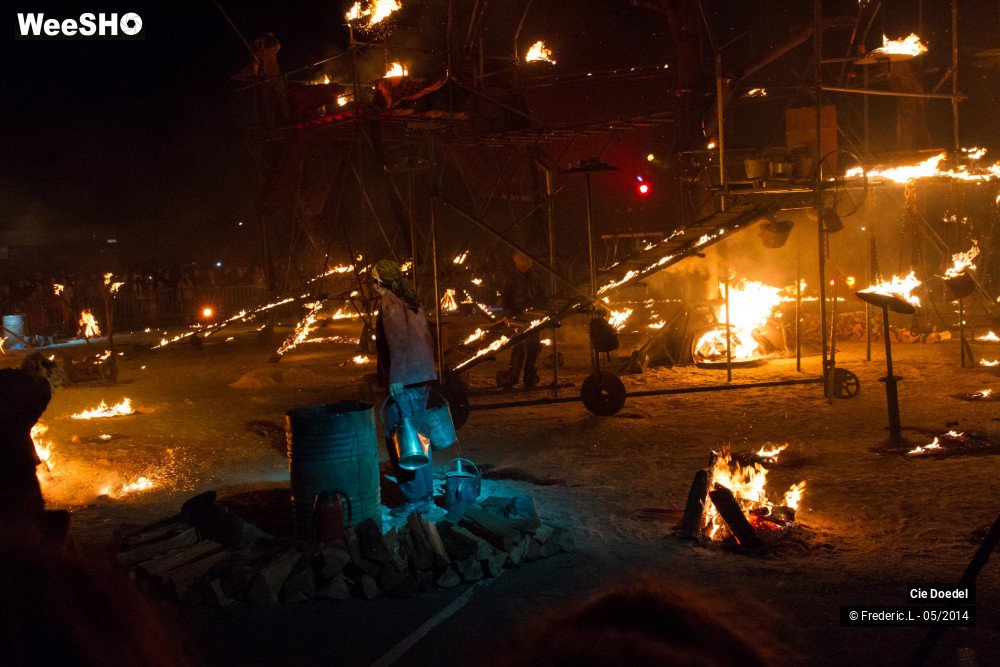 15/48 photos du spectacle La Fabrique