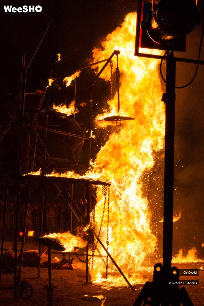 29/48 photos du spectacle La Fabrique