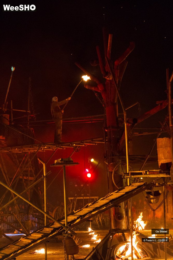 40/48 photos du spectacle La Fabrique