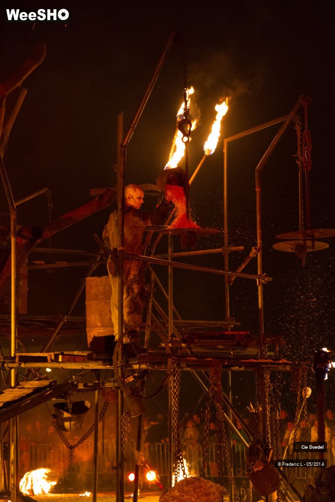 46/48 photos du spectacle La Fabrique