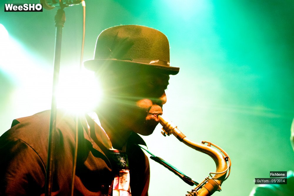 50/50 photos du spectacle Fishbone