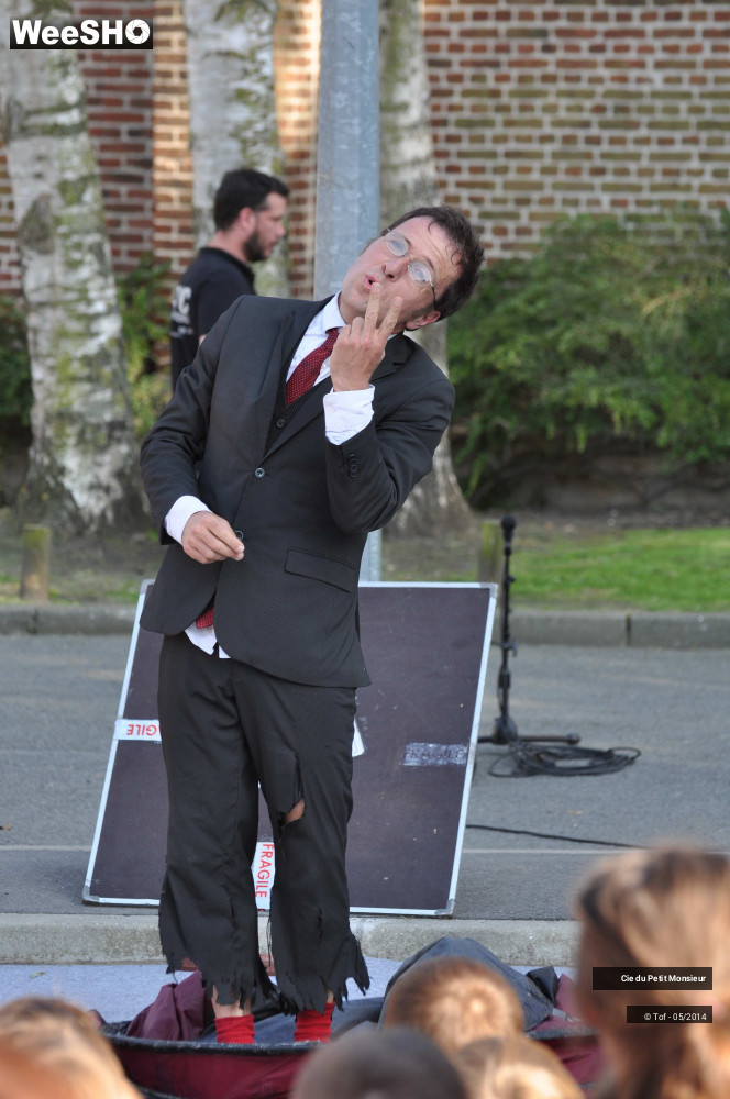 44/57 photos du spectacle Deux secondes !