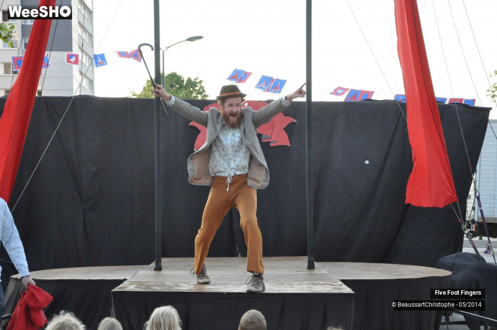 41/50 photos du spectacle En Eventail