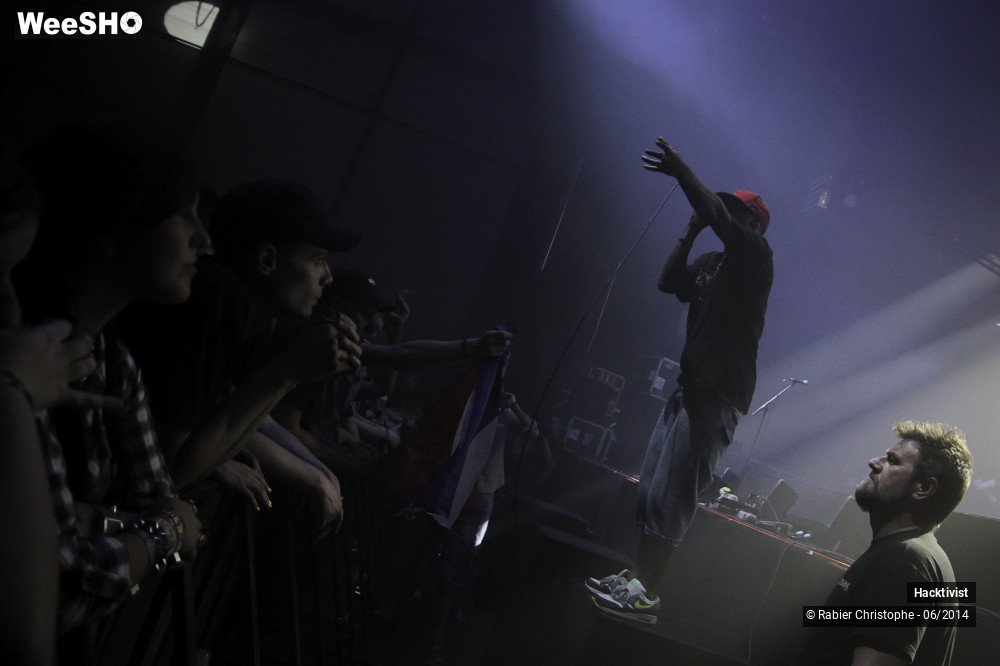 7/44 photos du spectacle Hacktivist