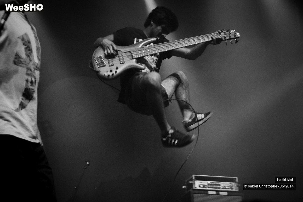 17/44 photos du spectacle Hacktivist