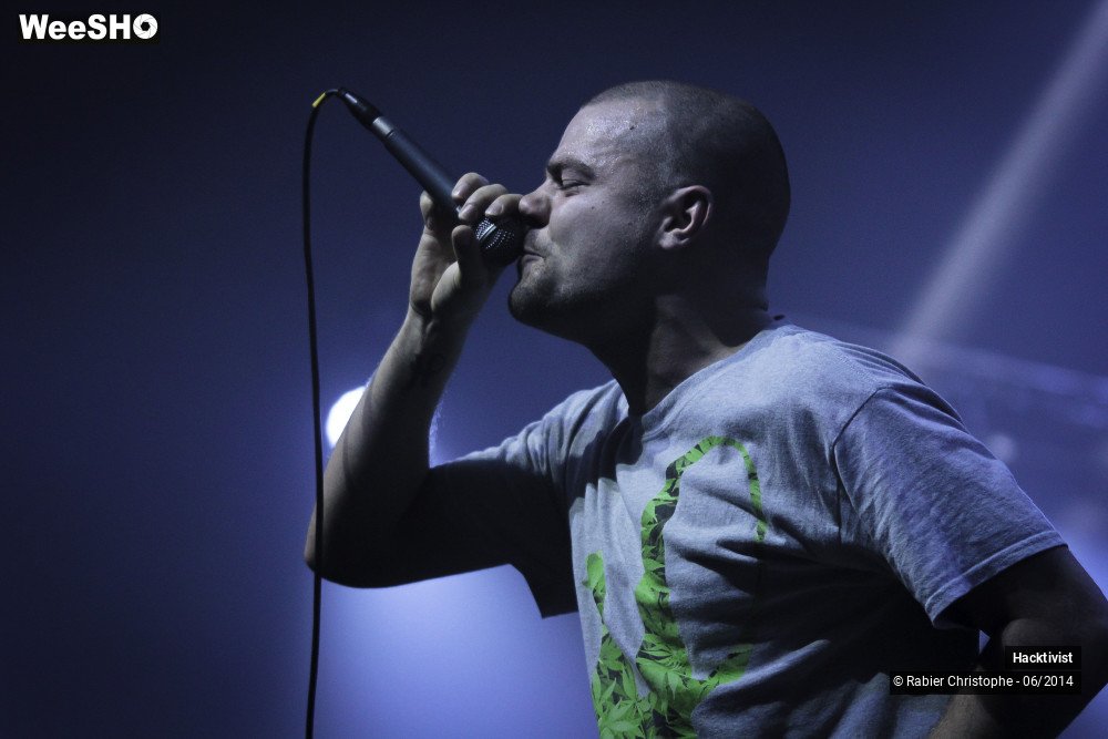 20/44 photos du spectacle Hacktivist