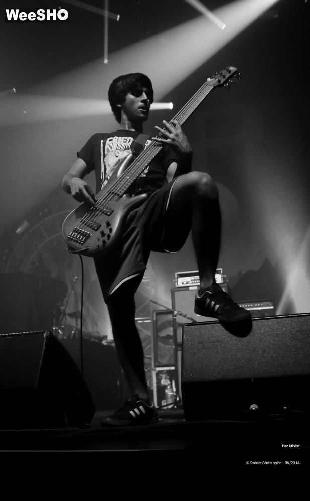 32/44 photos du spectacle Hacktivist