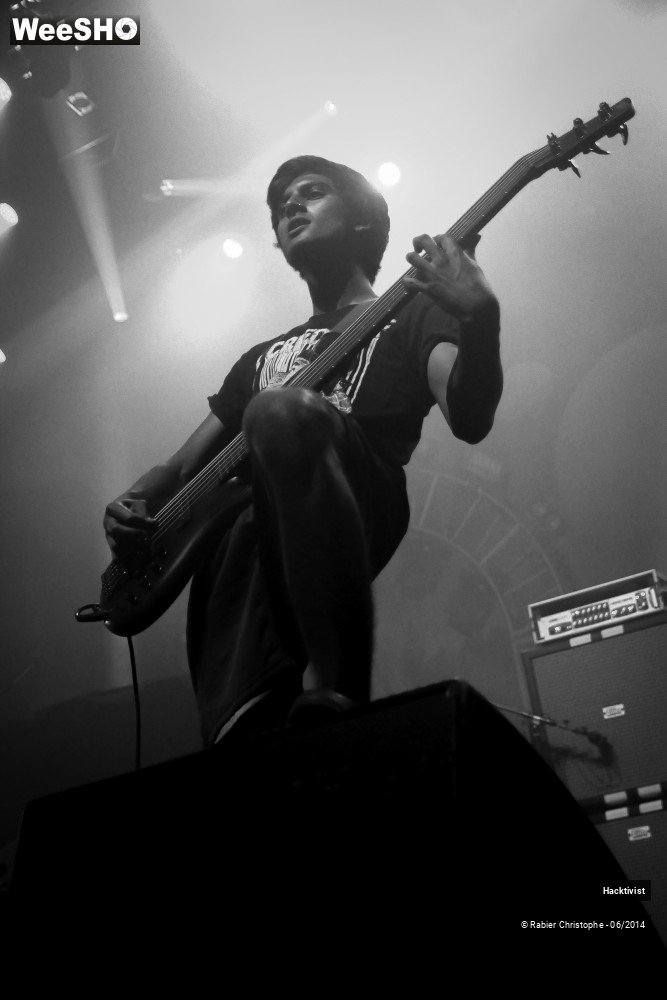 33/44 photos du spectacle Hacktivist