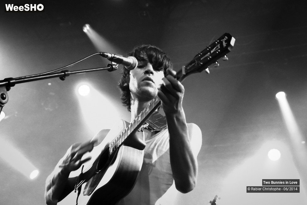 5/38 photos du spectacle Two Bunnies in Love