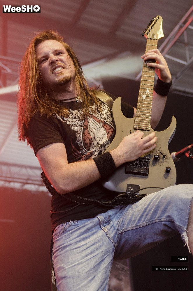 13/19 photos du spectacle T.A.N.K.