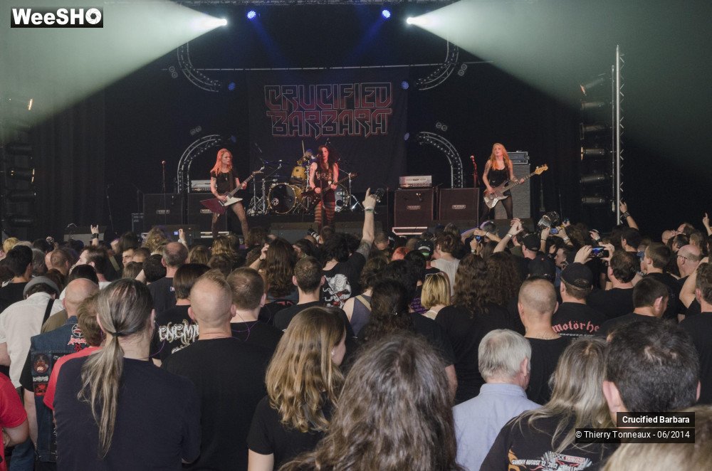 16/29 photos du spectacle Crucified Barbara
