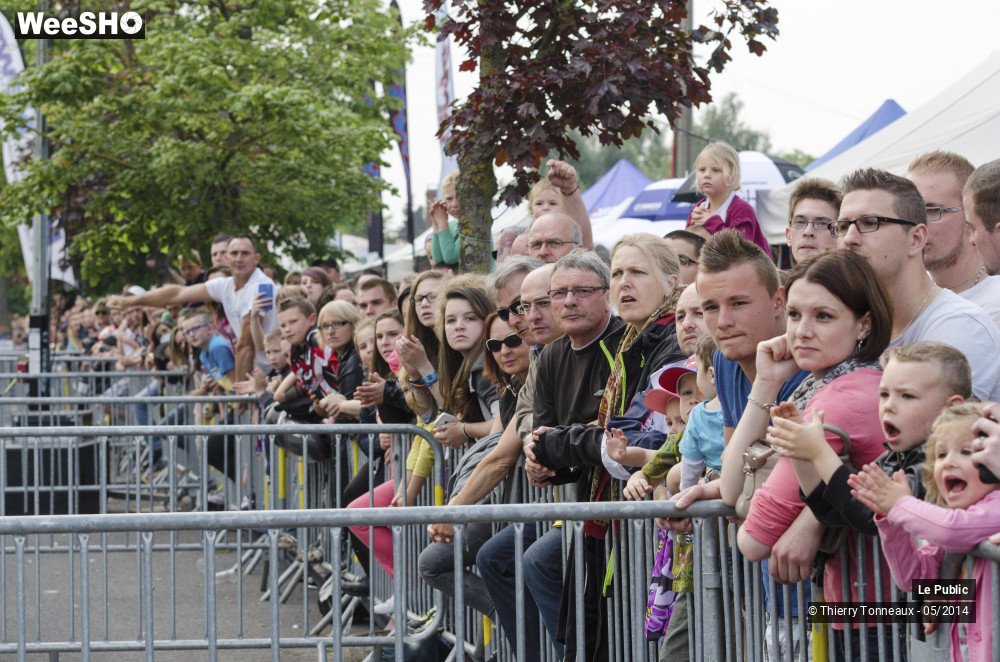 2/39 photos du spectacle Festival Moto Bouchain Ambiance