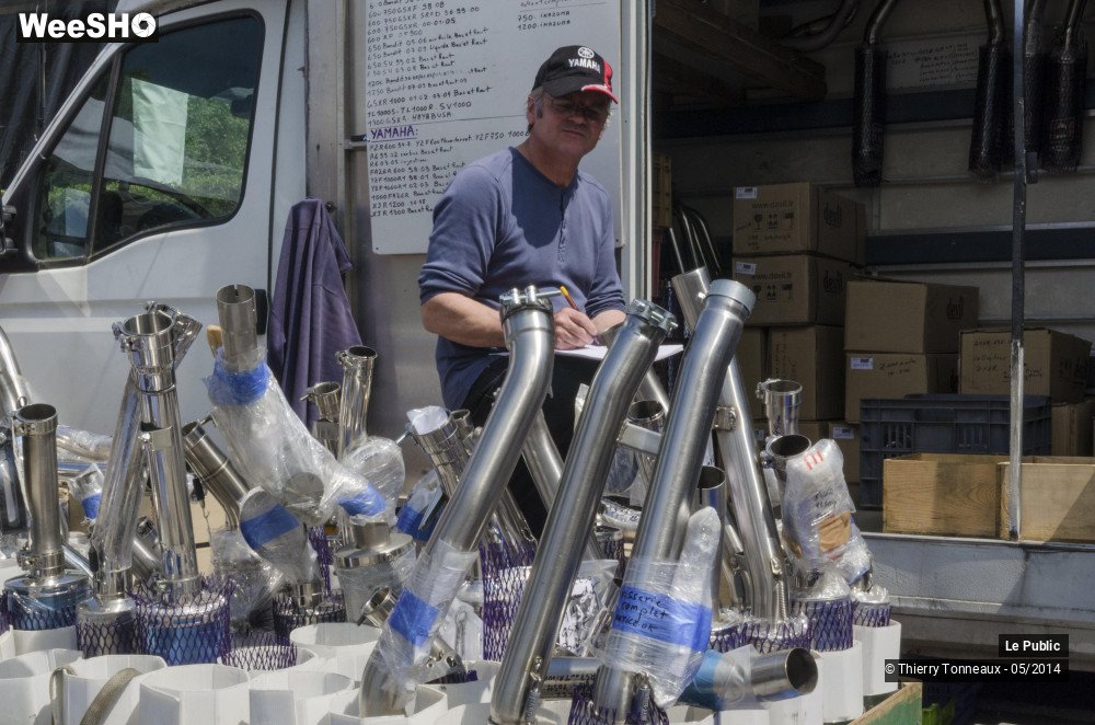 11/39 photos du spectacle Festival Moto Bouchain Ambiance