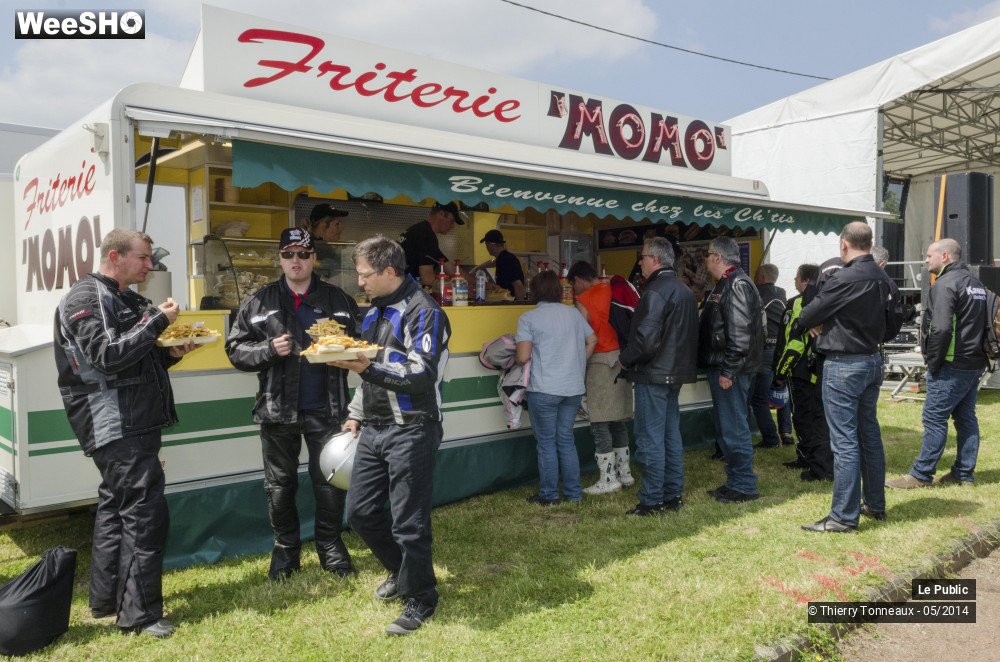 22/39 photos du spectacle Festival Moto Bouchain Ambiance