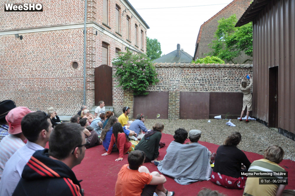 23/33 photos du spectacle Alcool, un petit coin de paradis