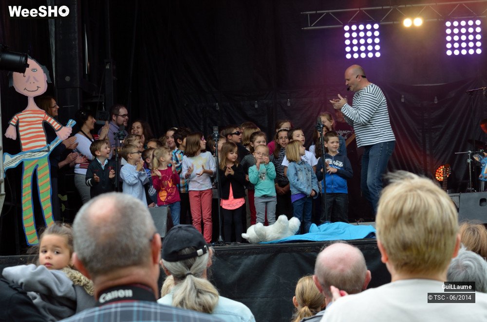 9/43 photos du spectacle GuiLLaume