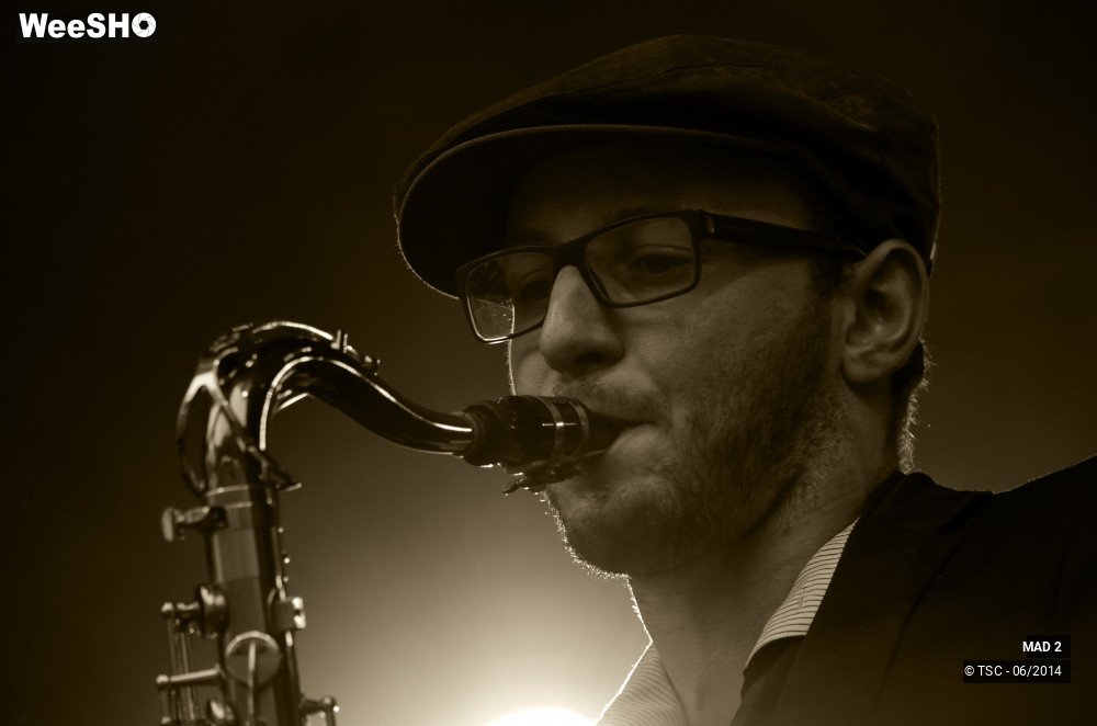 6/34 photos du spectacle MAD 2