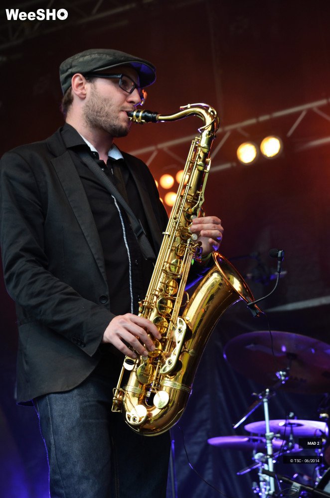 33/34 photos du spectacle MAD 2