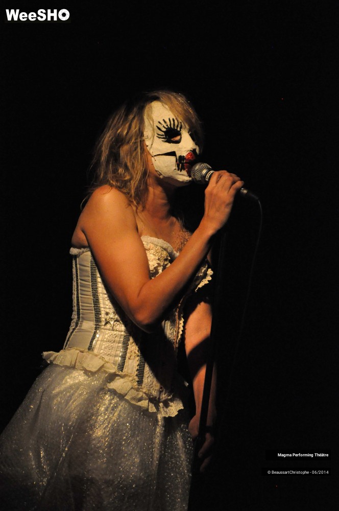 54/66 photos du spectacle Le ciel rouge n'a plus soif